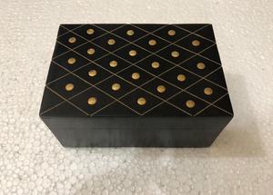 Boîtes tendance en résine osseuse avec incrustations de laiton – Magnifiques boîtes de rangement pour bijoux - Product Image 4