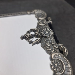 กรอบรูปโลหะพรีเมียม ดีไซน์หรูหราสำหรับตั้งโชว์บนโต๊ะ โดย Tradebyd - Product Image 5