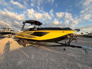 BESTES ANGEBOT FÜR NEUWARE |   GEBRAUCHT 2015 - 2027 SCA.RAABS 285 LX WAKE 28FT MERCRUISER 4.3L MPI 400PS JETBOOT - ORIGINAL - VERSANDBEREIT - Product Image 3