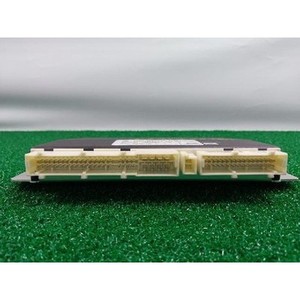 โมดูลควบคุมระบบ Airmatic สำหรับรถยนต์ S-class ปี 2005-2009 มือสอง ของแท้ รหัส A2215404062 - Product Image 3