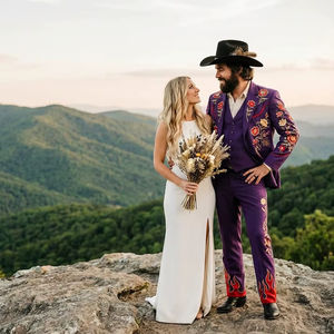 Conjunto de traje de boda bordado morado para hombre – Blazer de diseño con bordado floral hecho a mano y pantalones a juego para novio y eventos - Product Image 1
