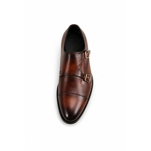 รองเท้าหนังแท้ทรงหัวแหลมแบบ Monk Strap ป้องกันการเจาะทะลุ กันลื่น หัวเข็มขัดคู่ ทำมือ สำหรับฤดูใบไม้ร่วง เหมาะสำหรับใส่ทำงานในออฟฟิศ - Product Image 2