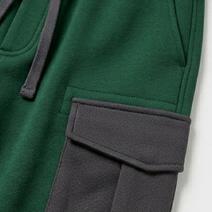 Pantalon de survêtement en coton vert pour homme avec poches cargo, taille élastique et cordon de serrage, style décontracté, idéal pour l'automne - Product Image 6