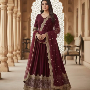 Ramdev Trading, Ropa Étnica India y Pakistaní al por Mayor, Diseñador de Conjuntos Kurti Modernos en Faux Georgette, Fabricante de Lehenga para Novias y Fiestas - Product Image 1