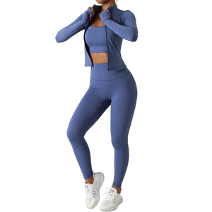 Ensemble de yoga 2 pièces pour femme : short en dentelle et brassière de sport – Tenue de sport respirante à séchage rapide en Spandex/Nylon – Personnalisable - Product Image 1