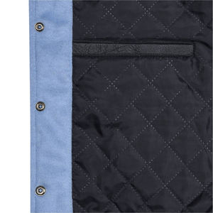 Veste de style universitaire bleu ciel et blanc pour homme, manches en simili cuir, doublure matelassée, bordure côtelée rayée, mode streetwear urbaine - Product Image 5