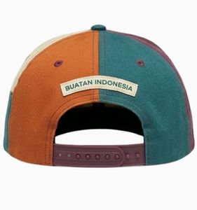 หมวกแก๊ปทรง Snapback สีสันตัดกัน ปักโลโก้ ปรับขนาดได้ เหมาะสำหรับทุกเพศทุกวัย สไตล์ลำลอง ดีไซน์ 6 แผง ผลิตในอินโดนีเซีย - Product Image 2