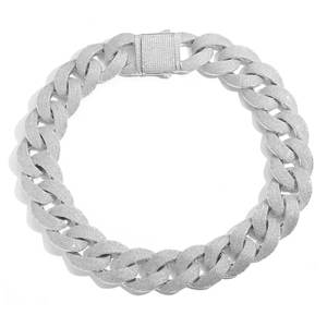 Collier chaîne cubaine sertie de diamants avec fermoir sécurisé pour la mode hip-hop, les vidéos musicales et les performances scéniques, disponible à la vente - Product Image 2