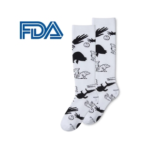 Chaussettes de compression mi-hautes 20-30 mmHg avec logo personnalisé, respirantes, absorbant la transpiration, tissées, pour hommes et femmes, fabriquées en usine à Taïwan certifiée ISO 13485 - Product Image 2
