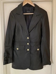 Chaqueta de Motociclista de Cuero Genuino de Piel de Oveja Negra para Mujer - Product Image 1