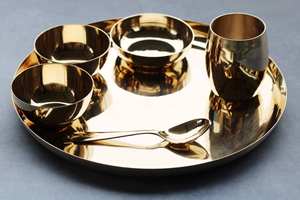 ชุดอาหารค่ำแบบถาดแอปเปิ้ลสีบรอนซ์ (คันซา) แบบคลาสสิก ทนทาน เป็นมิตรกับสิ่งแวดล้อม ใช้ซ้ำได้ พกพาสะดวก น้ำหนักเบา - Product Image 2