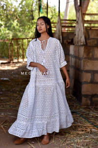 Bohemio Floral bordado estampado Schiffli vacaciones vestido asimétrico manga corta hasta el suelo primavera adulto Abaya de punto - Product Image 4