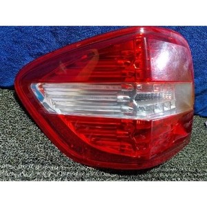 Feu arrière gauche d'occasion pour Mercedes Classe M A1649064200 - Product Image 4