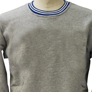 Pull grec personnalisé en maille torsadée longue bleu roi à col ras du cou pour femmes universitaires, idéal pour les sororités et fraternités - Product Image 2