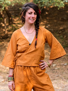 Túnica Kimono de Algodón Hecha a Mano con Mangas Anchas y Aberturas Laterales, Blusa Boho con Cuello en V, Ecológica y Transpirable para Mujer - Product Image 2