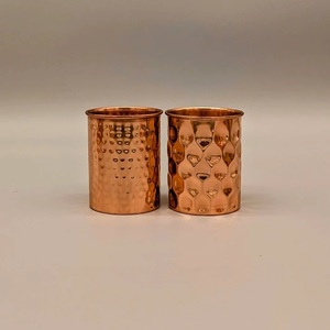 Gobelet en cuivre martelé fait main |   Vaisselle en cuivre de qualité supérieure pour l'eau |   Fournisseur et exportateur en gros - Product Image 4