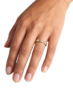 Bague d'éternité en or massif 18 carats avec diamants baguette de laboratoire, alliance de mariage entièrement pavée de diamants de laboratoire, bague minimaliste empilable - Product Image 4