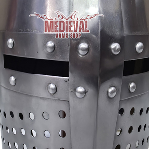Casque de Chevalier Templier Médiéval en Acier Doux, Finition Polie, Motif Croix, Fait Main, pour Reconstitutions Historiques - Product Image 6