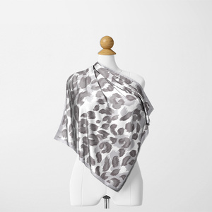 Pañuelo de Seda de Alta Calidad para el Verano, Pañuelo Refrescante para Correr, Diseño Personalizado, Pañuelos de Seda al por Mayor - Product Image 4