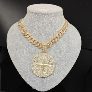 Pendentif Chaîne Cubaine Style Hip Hop Designer Sertie de Diamants Effet Glacé pour Rapper – Offre Spéciale à Prix Abordable - Product Image 3