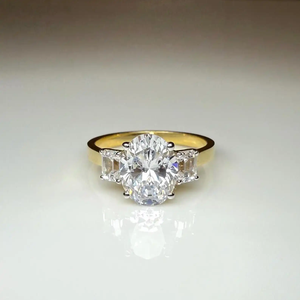 แหวนเพชรทรงรี 2.02 กะรัต VS1 เพาะเลี้ยงในห้องปฏิบัติการ ทองคำแท้ 14K รับรองโดย IGI เหมาะสำหรับเป็นเครื่องประดับหมั้น งานแต่งงาน ของขวัญสำหรับคุณ - Product Image 1