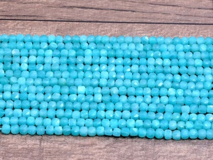 Perles d'Amazonite facettées en cube de 4 mm, Amazonite naturelle, pierre semi-précieuse, perles fantaisie en forme de boîte 3D pour la création de bijoux - Product Image 1