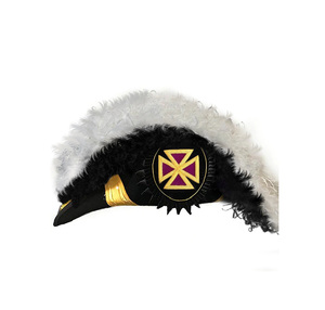 Gorro de Regalia Personalizado de los Caballeros Templarios, Estilo Antiguo Gran Comandante, Negro Liso con Plumas en la Parte Inferior - Product Image 1