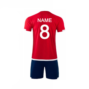 Maillot de foot personnalisé sublimé, fabriqué au Pakistan, nouveau modèle, impression de logo, uniforme de foot vierge - Product Image 3