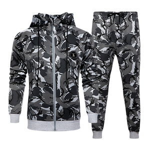 Ensemble de survêtement camouflage rouge pour homme, sweat-shirt à capuche zippé et pantalon, style streetwear respirant, coupe classique, pour l'automne - Product Image 4