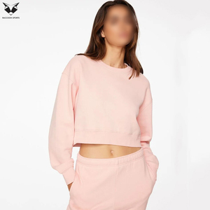 Ensemble tendance haut court rose et pantalon de jogging pour femme, ensemble de survêtement deux pièces à la mode pour l'entraînement, le sport, la détente et les voyages - Product Image 3