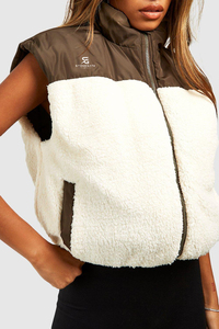 Wholesale Plus Size Women's <b>Puffer</b> <b>Vest</b> Warm Padding Nylon Sleeveless Down <b>Jacket</b> Custom Logo Fabric <b>Puffer</b> Wholesale <b>Vest</b> <b>Vest</b> - Product Image 6