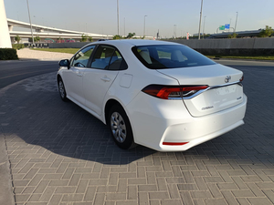 USED VEHICLE 2024 TOYO TA COROLLA XLI 1.6L 6KM 100HP 5SESTER 4CYLINDER Petrol V6 DIESEL AUTOMATIC Transmission - Product Image 2