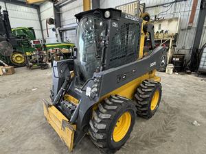 Chargeuse compacte sur chenilles John Deere 325G neuve et d'occasion 2026 avec moteur, mini-chargeuse frontale et tractopelle à vendre - Product Image 6