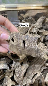 Meilleure Qualité de Copeaux d'Agarwood Oudwood, Super Double Forte Concentration, Parfum Luxueux du Vietnam, Encens OWC, Fragrance Vietnamienne Bakhoor - Product Image 2