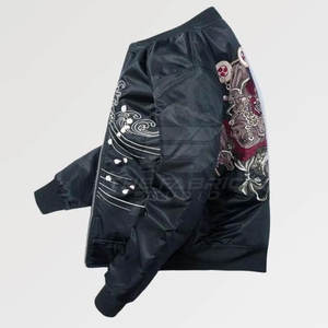 Chaqueta Sukajan de Satén a la Moda para Hombre, Tela Ligera, Bordado Elegante y Atuendo Casual Cómodo - Product Image 3