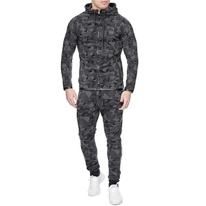 Survêtement d'hiver décontracté à capuche pour homme, personnalisé avec logo, coupe régulière, en molleton épais de haute qualité, idéal pour la course à pied - Product Image 5
