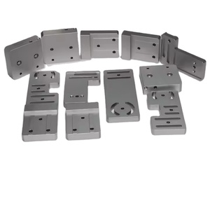 Pièces métalliques anodisées de haute précision personnalisées OEM, services d'usinage CNC en acier inoxydable, fraisage, tournage, usinage par électroérosion à fil - Product Image 1