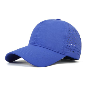 Gorro Deportivo para Hombre de Alta Calidad, Diseño de Logotipo Personalizado, Material Transpirable y Ligero, Última Tendencia - Product Image 6