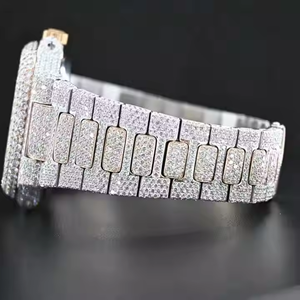 Montre chronographe de luxe en moissanite, boîtier rond de 42 mm, bracelet en acier inoxydable, mouvement à quartz analogique, fermoir déployant, unisexe - Product Image 4