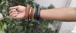 Juego de Brazaletes de Resina Hechos a Mano de Primera Calidad, Brazaletes de Madera Natural Ecológicos, Ligeros y Duraderos, Juego de Pulseras para Mujer - Product Image 6