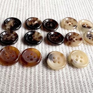 High Quality Eco-Friendly Custom Round 4-Hole Buffalo Horn Modern Durable <b>Handmade</b> Sewing Buttons for <b>Clothes</b> Shirt Suit - Product Image 6