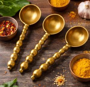 Juego de Vajilla de Lujo Hecho a Mano en Latón Filxo - Product Image 4