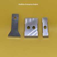 Lame de pelletiseur en acier inoxydable de qualité supérieure, fabricant Radhika Enterprise International, machine à travailler le bois, garantie de 6 mois