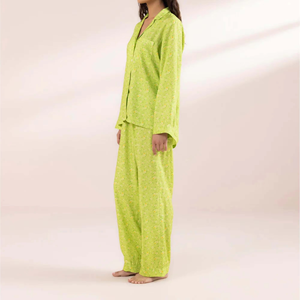 Ensemble de pyjama imprimé en polyester/coton pour femme, manches longues, boutons sur le devant, pantalon long, vêtements de nuit confortables, vêtements de détente pour le printemps - Product Image 2