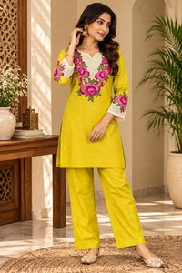 Conjunto de Dos Piezas de Rayón para Mujer, Diseño de Diseñador, con Bordado Multihilo, Top Cosido y Pantalones a Juego, Estilo Tradicional, para Todas las Temporadas - Product Image 6