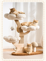 Arbre à chat de luxe personnalisable avec design floral, en bois et sisal écologiques, résistant à l'usure et aux rayures, produit pour animaux de compagnie