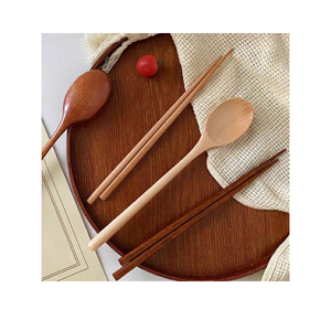 Cuillère en bois mignonne en forme de cœur, cuillère en bois naturel, cadeau, ustensiles de cuisine, fournisseur du Vietnam, en gros - Product Image 5