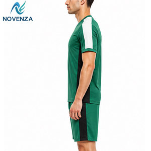 Uniforme de Fútbol Deportivo, Tela Ligera y Transpirable de Poliéster, Diseño Cómodo, Perfecto para Jugar al Aire Libre Diariamente - Product Image 5