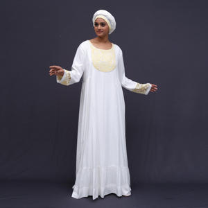 Kaftan en rayonne avec encolure et accents aux manches en filet Rasel, silhouette maxi fluide en tissu doux et respirant pour des occasions élégantes - Product Image 2