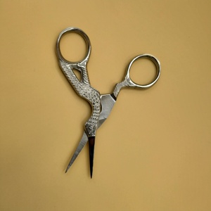 Ciseaux de manucure de précision avec lame pour le soin des ongles et des poils du nez, ciseaux de beauté pour les sourcils - Product Image 2